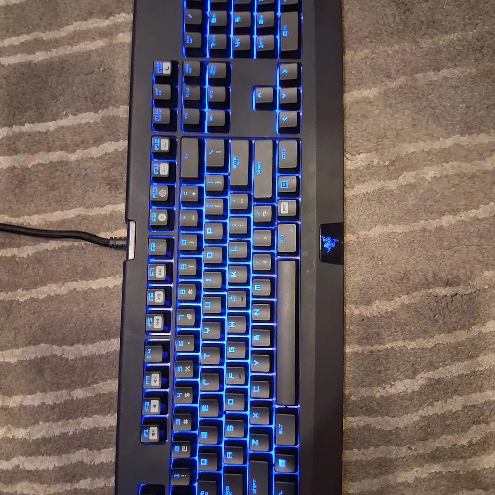 Razer BlackWidow Chroma: Clicky RGB Mechanical Gaming Keyboard